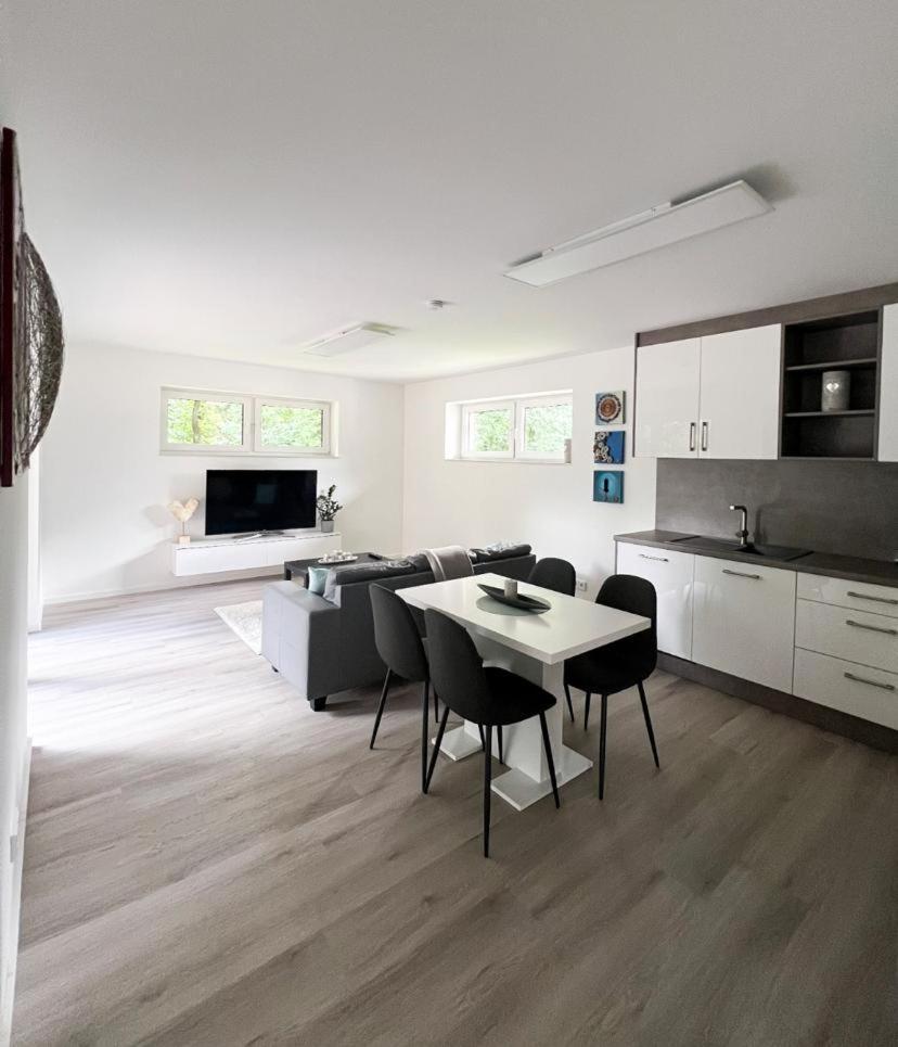 Ferienwohnung: Waldblick Hatten 外观 照片